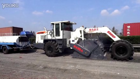 WR2300E，上海高速公路路基冷再生