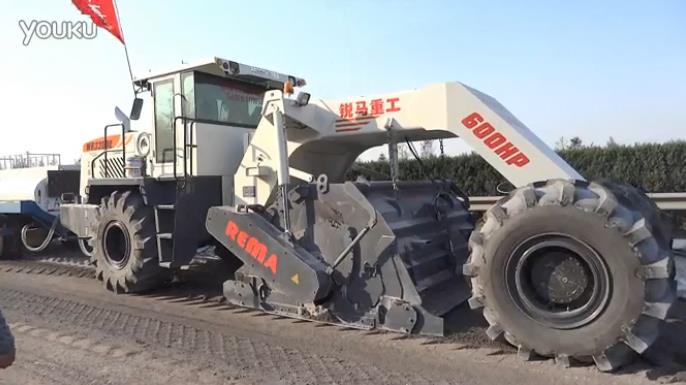 WR2300E，上海繞城高速冷再生